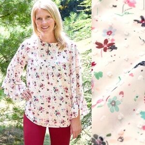 Matilda Jane What's Up Buttercup
Clipdot Floral Blouse XXL